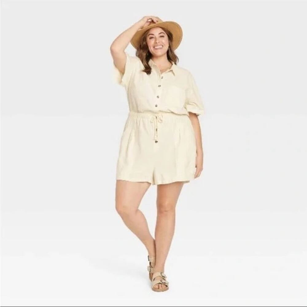 [Universal Thread] Cream Short Sleeve Boilersuit Tie Waist Romper Size Medium M